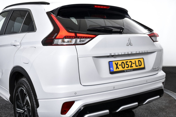 Mitsubishi Eclipse Cross 2.4 PHEV Instyle - Automaat | Winterpakket | Adapt. Cruise | PDC | 360 Camera | NAV + App. Connect | ECC | LM 18" |