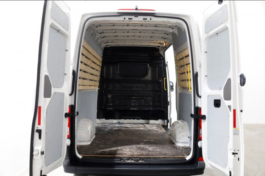 Volkswagen Crafter 35 2.0 TDI L3H3 (L2H2) Highline Airco/Camera/Navi 01-2019