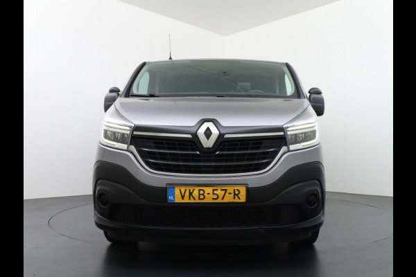 Renault Trafic 2.0dCi 146pk AUT-6L2H1 Camera Trekhaak Pdc Airco Cruise Control Elektr.Spiegels+Verwarmd DAB Bluetooth Led Betonplex vloer Lat o Zeer nette Traffic III  Nieuwe model 1e Eigenaar Euro 6d t