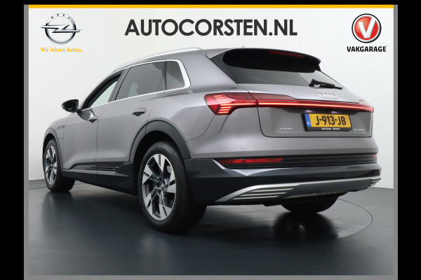 Audi e-tron e-tron 95kWh 408PK 55 Advanced Pro Line Plus Adaptive Cruise Control Quattro 95 kWh 104.000 Nieuw 20" Luchtvering Apple Android  Active-Lane-Assist Connected-Services Bordherkenning Comfort-Sleutel Akoestische zijruiten DAB WiFi Audi-Phone-box Deursluithulp Keyless PTC-Verwarming Bang&Olufsen Spoorwissel-Assist Trekhaak-voorbereid (1800kg) Automatische-NiveauRegeling Fase 3 laden