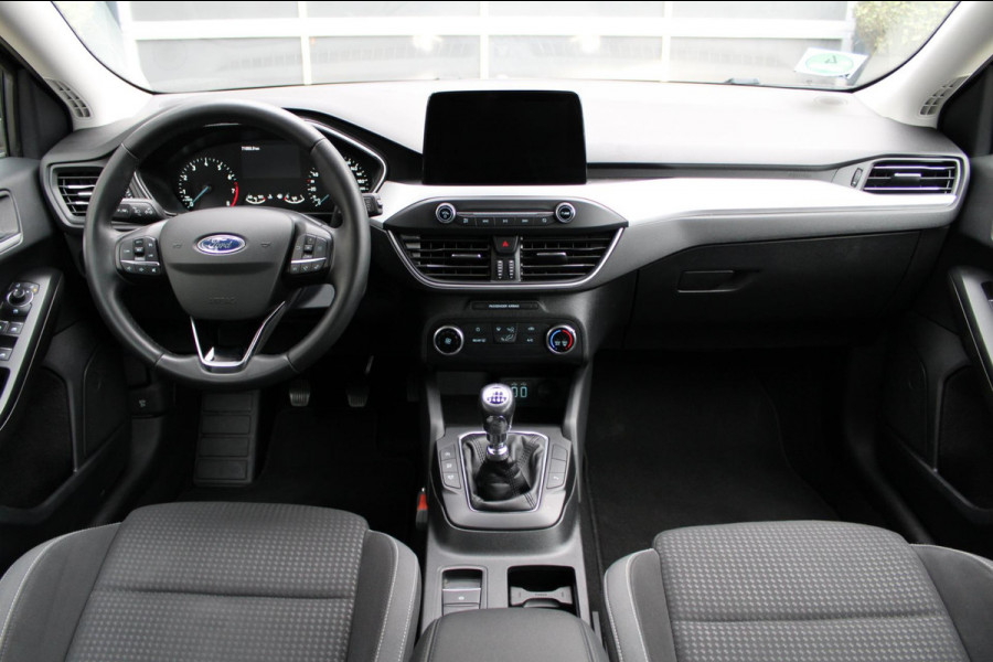 Ford Focus 1.0 EcoBoost Hybrid Trend Edition Business