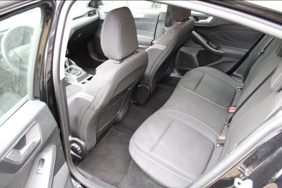 Ford Focus 1.0 EcoBoost Hybrid Trend Edition Business