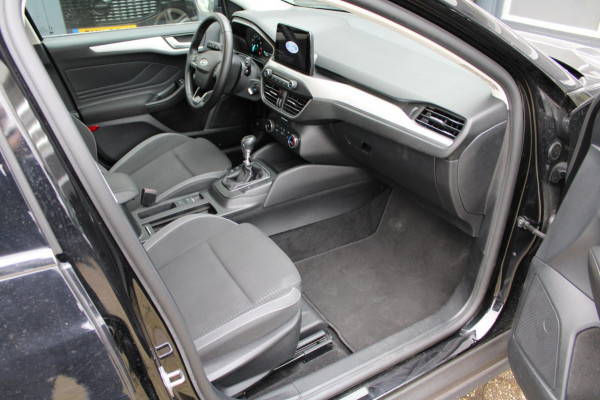 Ford Focus 1.0 EcoBoost Hybrid Trend Edition Business