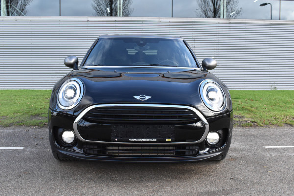 MINI Clubman 1.5 Cooper Pepper Automaat Navigatie Keyless-go Leer interieur