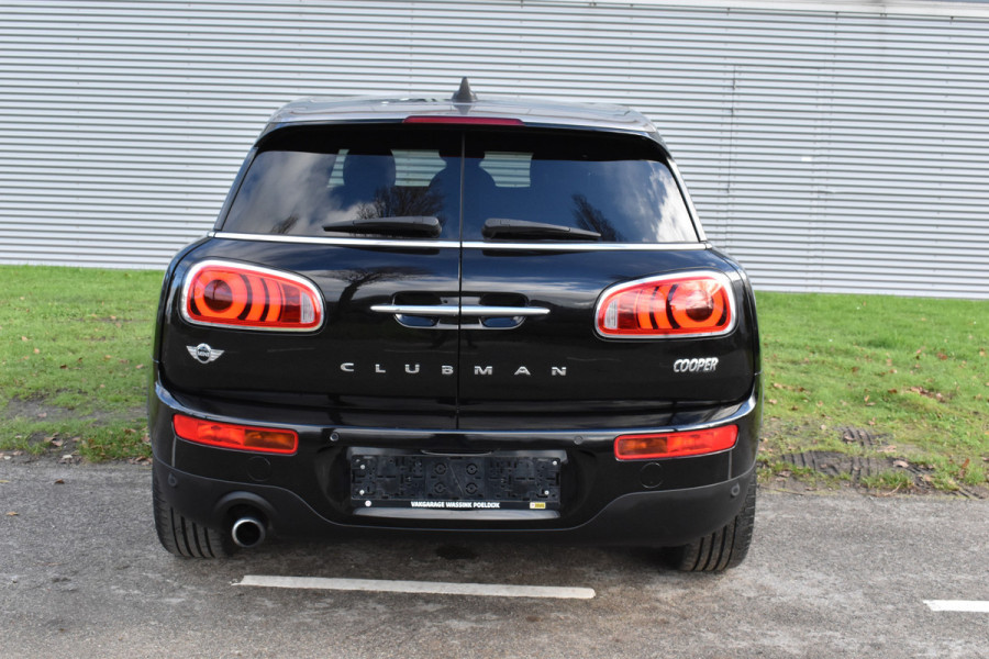 MINI Clubman 1.5 Cooper Pepper Automaat Navigatie Keyless-go Leer interieur