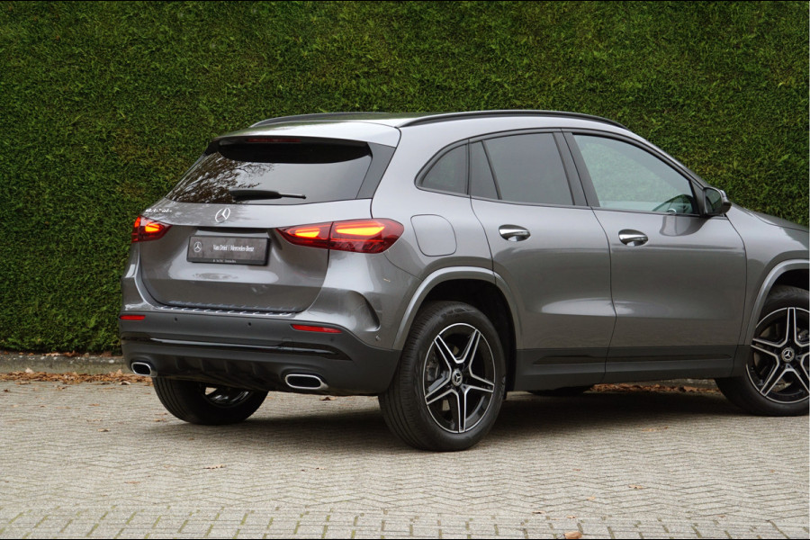 Mercedes-Benz GLA GLA 250 e AMG Line Facelift | Distronic Burmester Keyless Night Multibeam