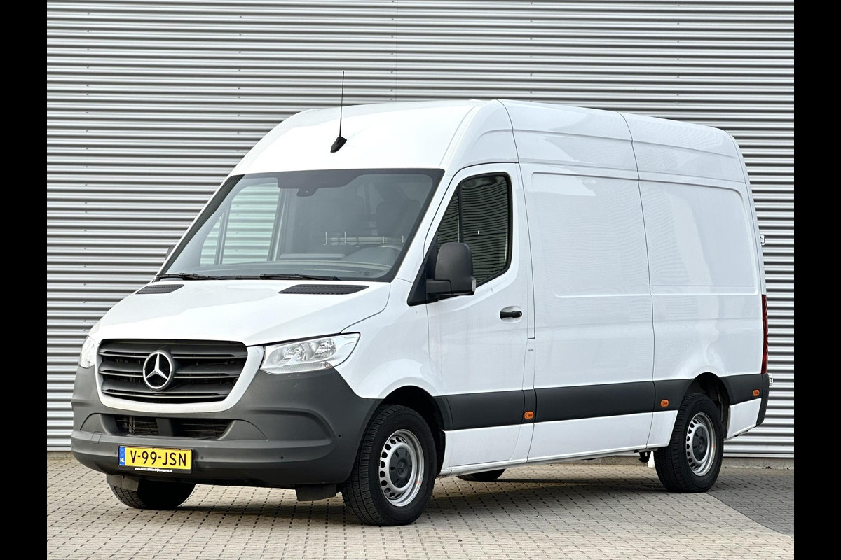 Mercedes-Benz Sprinter 317 CDI L2H2 RWD Automaat,Navi,Camera