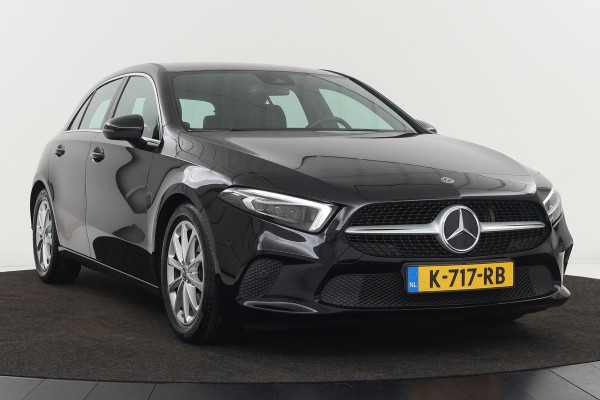 Mercedes-Benz A-Klasse 200 Advantage | Adaptive cruise | Stoelverwarming | Carplay | Full LED | Navigatie | Park Assist | Half leder