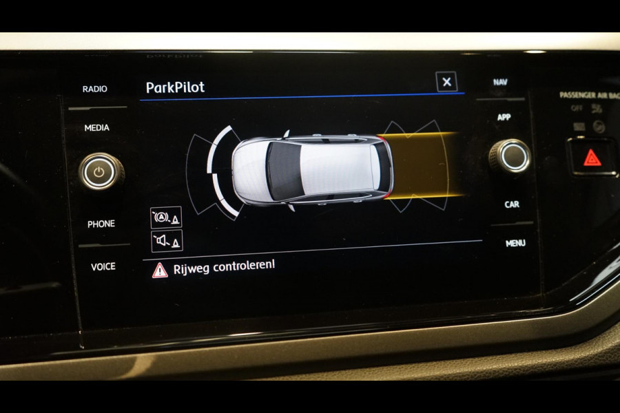 Volkswagen Polo 1.0 TSI ACC-AIRCO-BLUETOOTH-CARPLAY-DAB-NAVIGATIE-PDC-LICHT REGENSENSOR