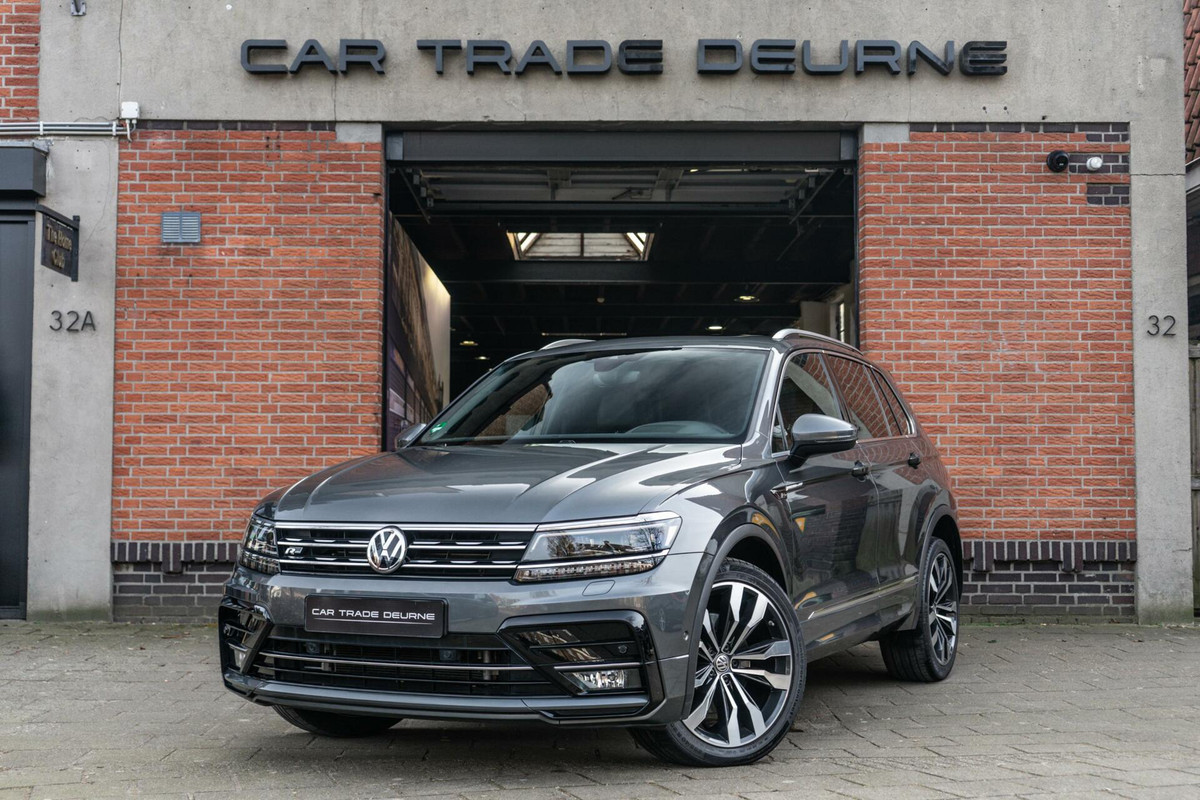 Volkswagen Tiguan 2.0 TSI 4Motion R-Line Pano / Camera / Leer