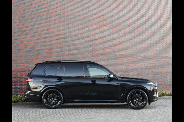 BMW X7 M60i xDrive *Sky*Trekhaak*M Sport Pro*H/K*