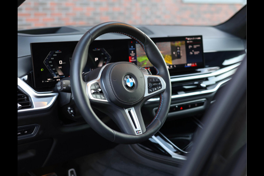 BMW X7 M60i xDrive *Sky*Trekhaak*M Sport Pro*H/K*