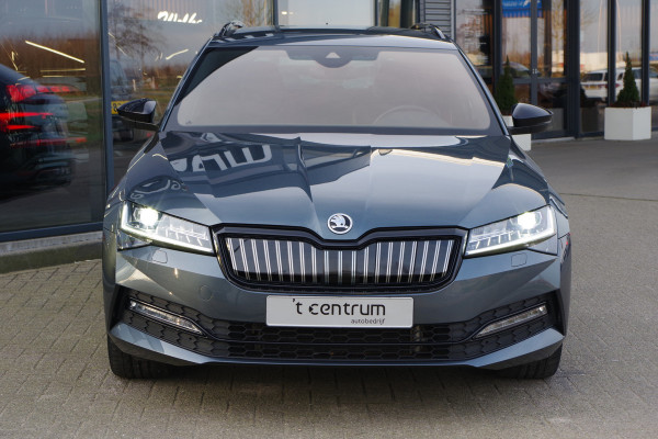 Škoda Superb Combi 1.4 TSI iV 218 PK Sportline BNS PHEV, Trekhaak, DCC, 4 x Stoelverwarming, Camera