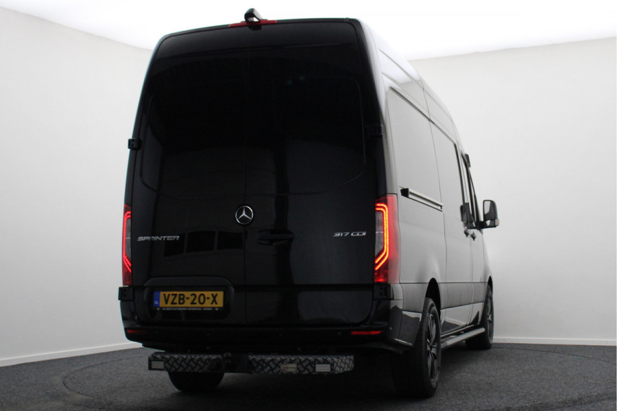 Mercedes-Benz Sprinter 317 CDI L2H2 Automaat Leer, Camera, Apple Carplay, Cruise, LED, VanStep, Trekhaak 3500KG, 18''