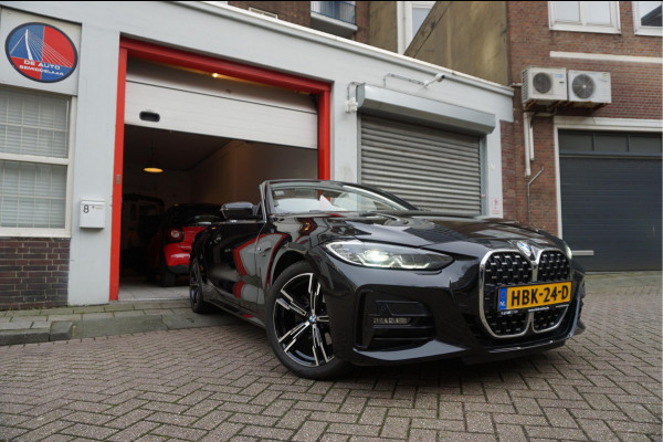 BMW 4 Serie Cabrio 420i High Executive 3x M-SPORT (Exterieur/ Interieur/ Onderstel) | BMW Garantie 12/2026 | Black on Black | Nieuwstaat | Keyless | Led | Apple | Memory | Virtual Cockpit | Sfeerverlichting