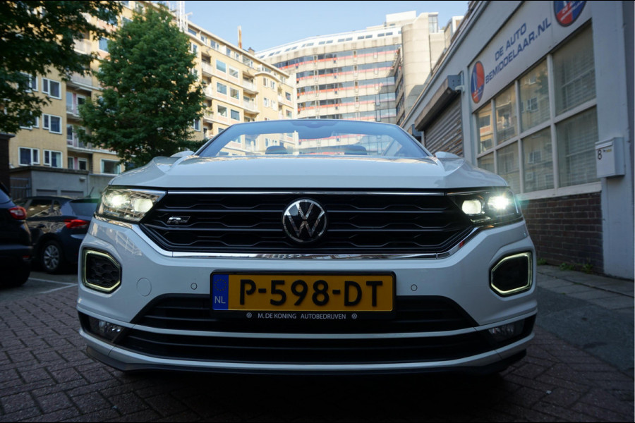 Volkswagen T-Roc Cabrio 1.5 TSI R-Line (3x) IQ-Drive Aut7 * BTW * Adaptive | Lane | Apple Carplay | Trekhaak | Keyless | Virtual Cockpit | Zeer Fraai