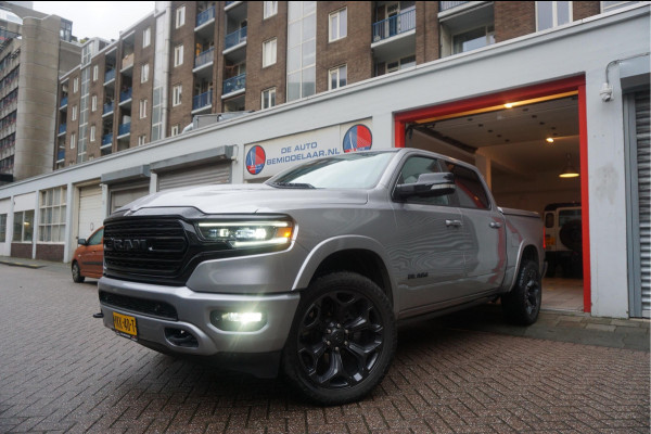 Dodge Ram 1500 5.7 V8 HEMI AWD AUT8 Limited Night Edition * Luchtvering * Panoramadak * Harman Kardon * Groot Navi * Head Up Display * GPS Volgsysteem * 4x stoelverwarming -ventilatie *