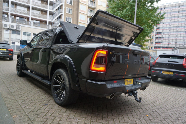 Dodge Ram 1500 5.7 V8 4x4 Crew Cab Laramie Sport | PANO | LPG Grote NAVI | Apple Carplay | 4x stoel- en stuurverwarming | Stoelventilatie | Bypass klep | 22inch | LED pakket