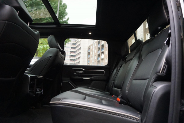 Dodge Ram 1500 5.7 V8 4x4 Crew Cab Laramie Sport | PANO | LPG Grote NAVI | Apple Carplay | 4x stoel- en stuurverwarming | Stoelventilatie | Bypass klep | 22inch | LED pakket