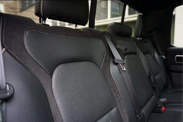 Dodge Ram 1500 5.7 V8 4x4 Crew Cab Laramie Sport | PANO | LPG Grote NAVI | Apple Carplay | 4x stoel- en stuurverwarming | Stoelventilatie | Bypass klep | 22inch | LED pakket