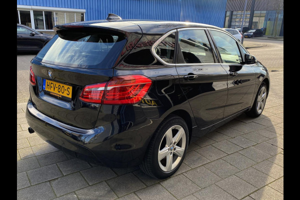 BMW 2 Serie Active Tourer 218i Advantage - Navigatie I Airco I PDC I Sport velgen I Stoel verwarming I Dealer onderhouden