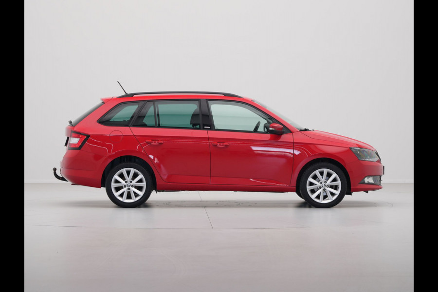 Škoda Fabia Combi 1.2 TSI 90pk JOY Navi via App Trekhaak Stoelverwarming Clima 338