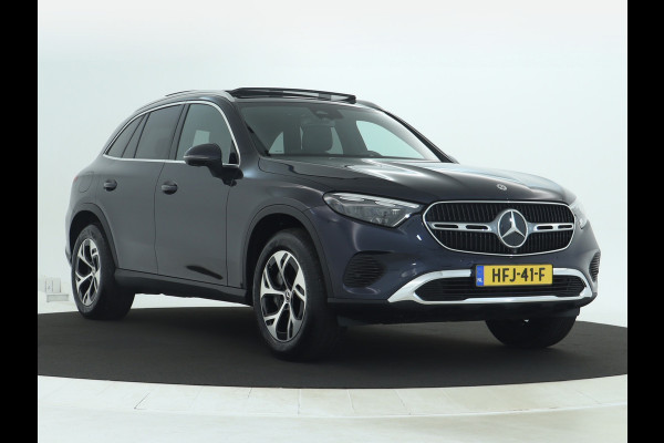 Mercedes-Benz GLC 300 e 4MATIC Plug-In Hybride | Trekhaak | Panorama Schuif-Kanteldak | 360° camera | Distronic | Memoryseats | Inclusief 24 maanden MB Certified garantie voor Europa.