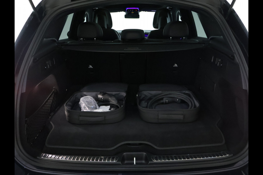 Mercedes-Benz GLC 300 e 4MATIC Plug-In Hybride | Trekhaak | Panorama Schuif-Kanteldak | 360° camera | Distronic | Memoryseats | Inclusief 24 maanden MB Certified garantie voor Europa.