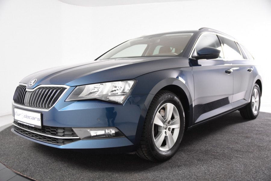 Škoda Superb Combi 1.5 TSI ACT *1ste Eigenaar*Trekhaak*Stoelverwarming*