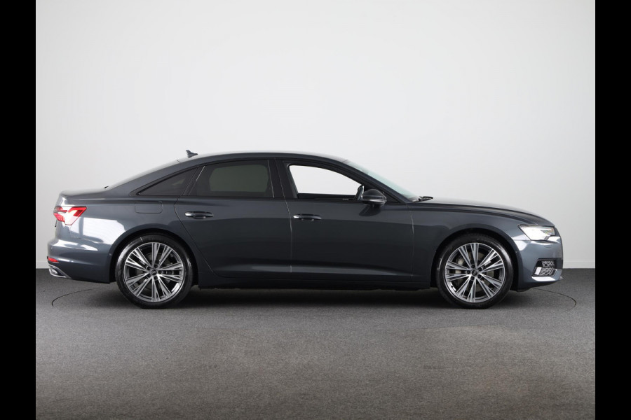 Audi A6 Limousine 50 TFSI e quattro Advanced edition 299pk S-Tronic | Trekhaak | Adaptieve demping | Parkeerassistent | Verwarmbare voorstoelen en achterbank