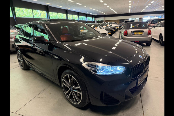 BMW X2 XDrive25e M-SPORT 220PK PANO/LEDER/H-KARDON/NAVI/LED/DAB/CARPLAY///