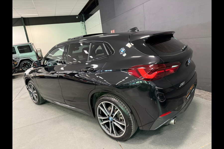 BMW X2 XDrive25e M-SPORT 220PK PANO/LEDER/H-KARDON/NAVI/LED/DAB/CARPLAY///