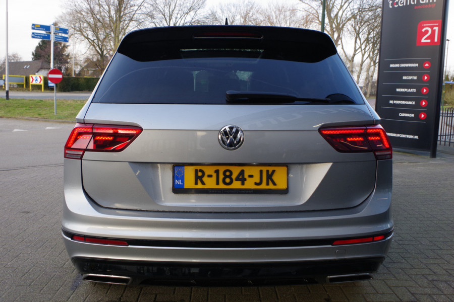 Volkswagen Tiguan Allspace 1.5 TSI 150 PK Automaat R-Line Highline Business, Panoramdak, Elekt. Trekhaak, Adap. Cruise Control, Leder