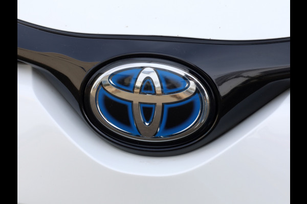 Toyota C-HR 1.8 Hybrid Style | LED Koplampen | Dodehoek | Park-Assist