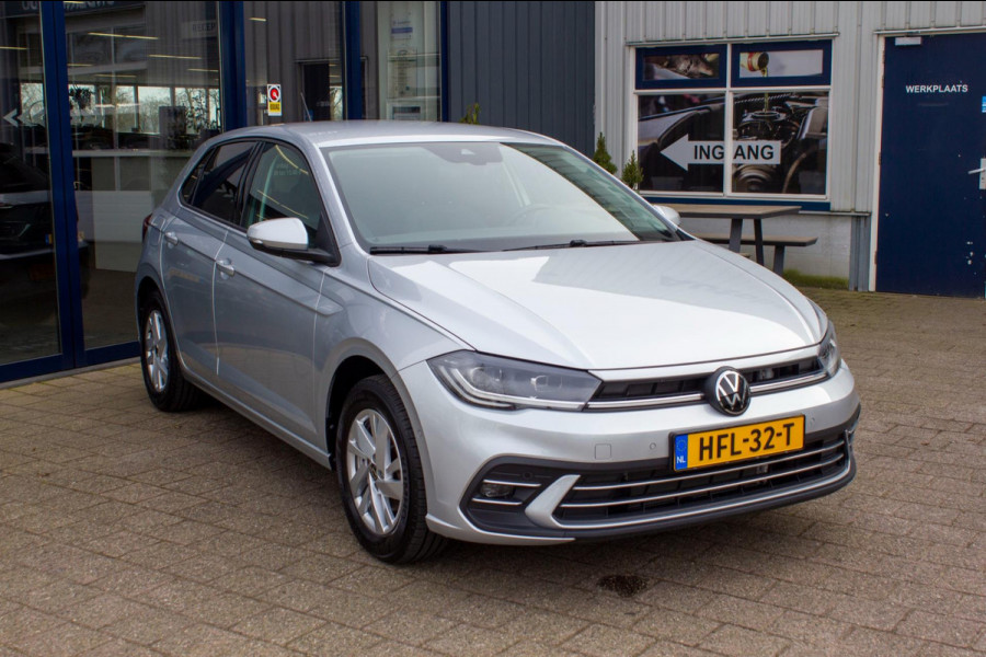 Volkswagen Polo 1.0 TSI Life Business DSG IQ Light Winterpakket Blindspot Carplay Lmv ACC Parkeerassistent