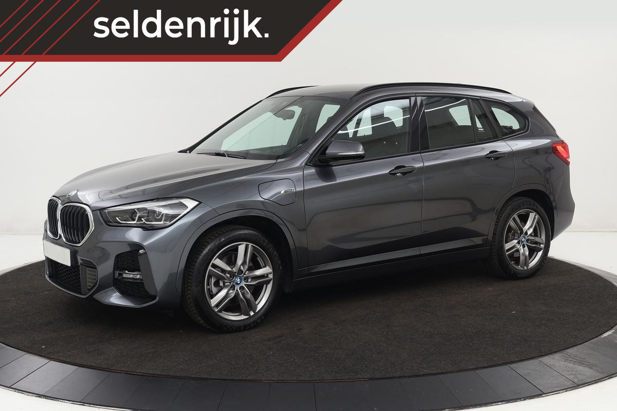 BMW X1 xDrive25e M Sport | Leder | Stoelverwarming | Full LED | Sportstoelen | Navigatie | PDC | Climate control | Cruise control