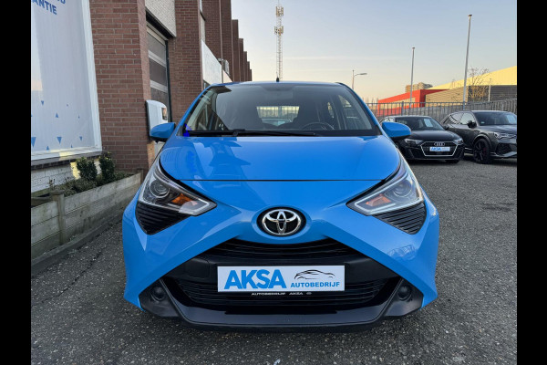 Toyota Aygo 1.0 VVT-i x-play 72 pk Automaat/CarPlay/Sportvelg/Garantie