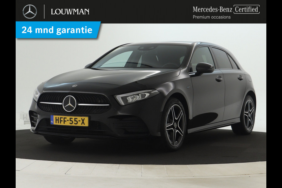 Mercedes-Benz A-Klasse 250 e AMG Plug-In Hybride | AMG Styling | Night Pakket | Sfeerverlichting| Navigatie| Nightpakket | Dodehoekdetectie | Inclusief 24 maanden MB Certified garantie voor Europa.