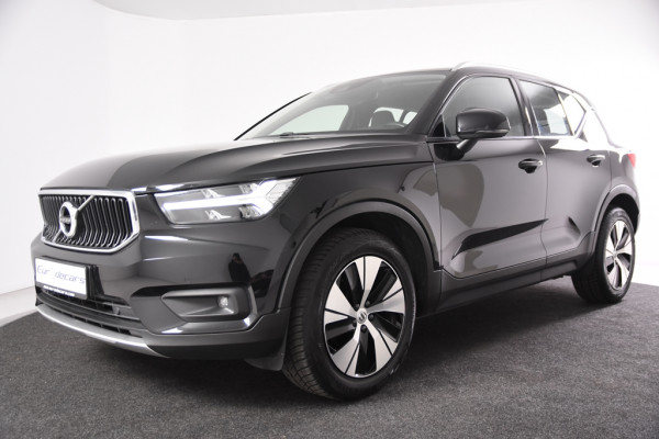 Volvo XC40 2.0 D3 Momentum Pro *1ste Eigenaar*Navigatie*Trekhaak*