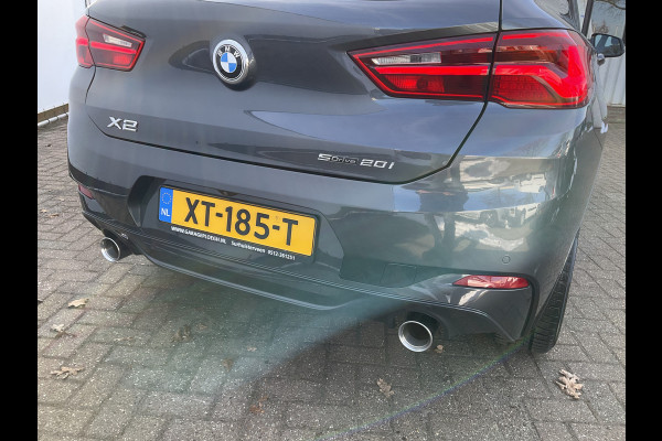 BMW X2 20i 192pk M-Sport Vol! Pano HUD LeerSport Zwarte Hemel