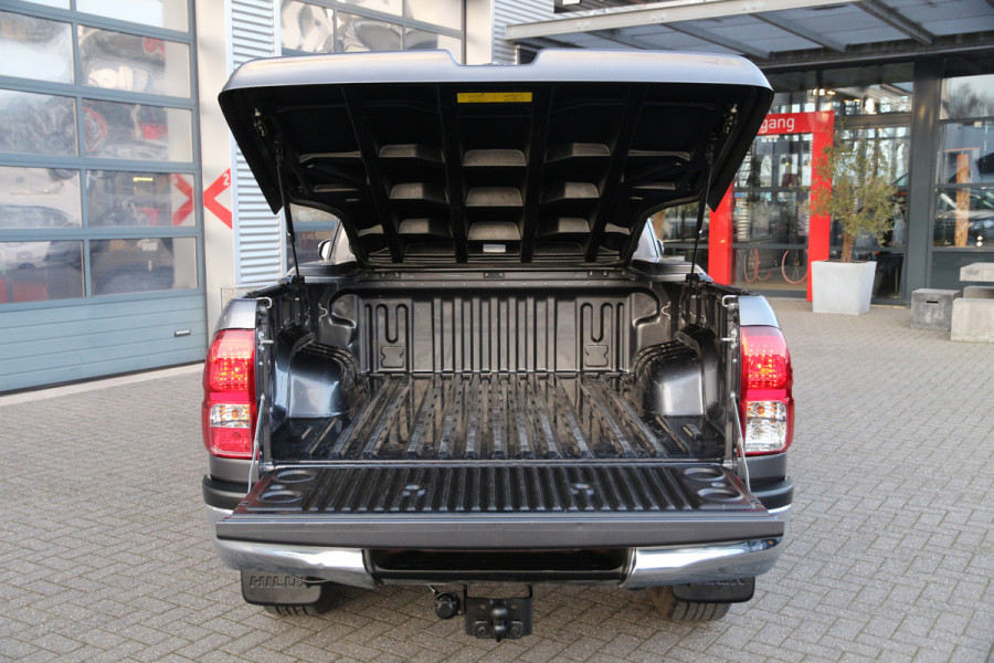 Toyota Hilux 2.4 D-4D-F 150 | AWD | 3.5t trekgewicht | Camera | Cruise | Airco..