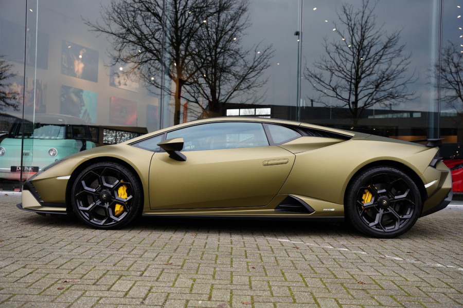 Lamborghini Huracan 5.2 V10 Tecnica RWD