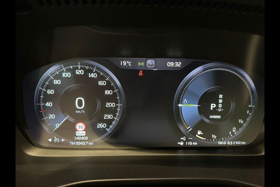 Volvo XC40 T5 Plug-In Hybrid Inscription Leder Trekhaak Panodak 262pk