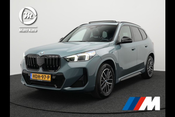 BMW X1 sDrive20i M-Sport | Panodak | Trekhaak af Fabriek | Camera | Carplay | Led | Alcantara Sportstoelen | Keyless |