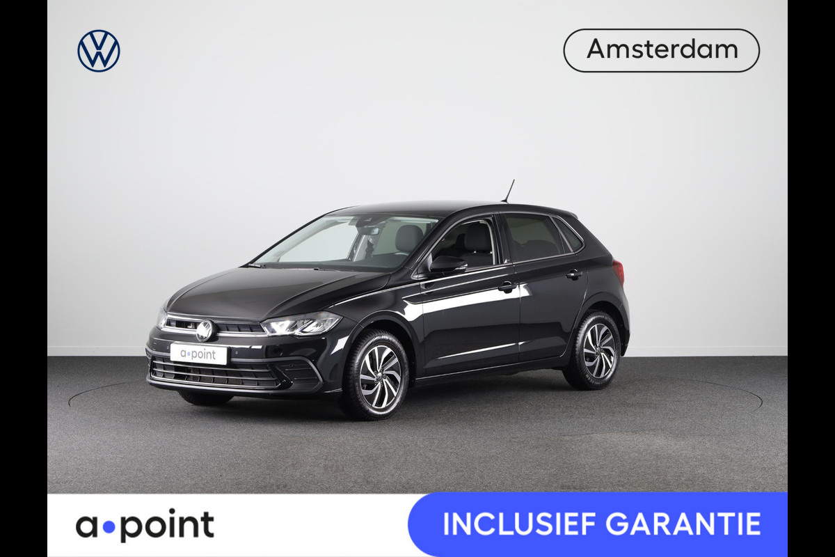 Volkswagen Polo 1.0 TSI Life Edition 95 pk Automaat (DSG) | Verlengde garantie | Navigatie | Parkeersensoren | Achteruitrijcamera | Adaptieve cruise control | Stoelverwarming |