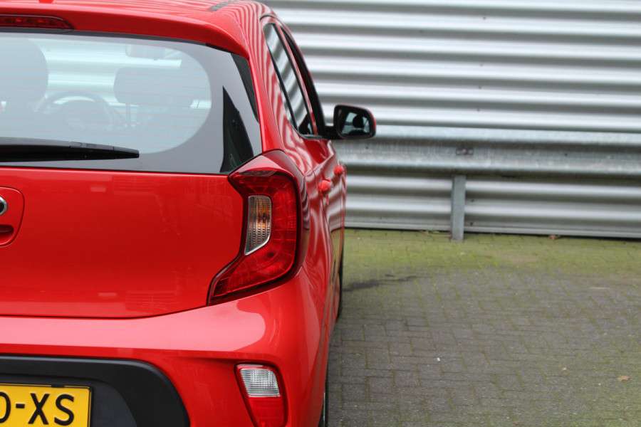 Kia Picanto 1.0 DPi 67pk DynamicLine NL-Auto NAP 27.515km Airco Cruise Carplay Camera 14"LMV 1e eigenaar