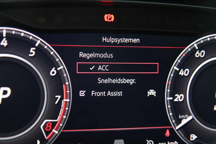 Volkswagen Golf 2.0 TSI GTI TCR/PANO/DEALER-OH/KEYLESS/ACC/DYNA/VOL