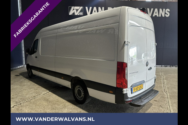 Mercedes-Benz Sprinter 317 CDI 170pk L3H2 Fabrieksgarantie Euro6 ** Airco | Cruisecontrol | Camera | Apple Carplay Android Auto, Cruisecontrol, Parkeersensoren, Chauffeursstoel, Stoelverwarming, Bijrijdersbank