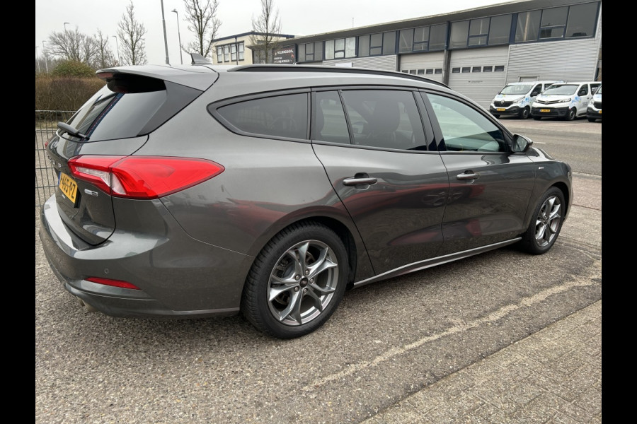 Ford FOCUS Wagon 1.0 EcoBoost Hybride ST Line Business
