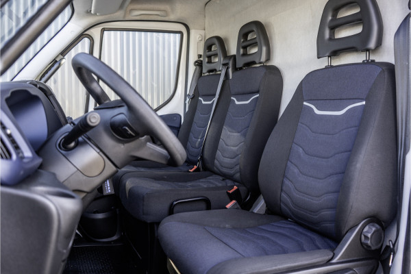 Iveco Daily 35S14V 2.3 L4H2 | Automaat | Euro 6 | Cruise | Climate | 3500 KG Trekgewicht | Trekhaak